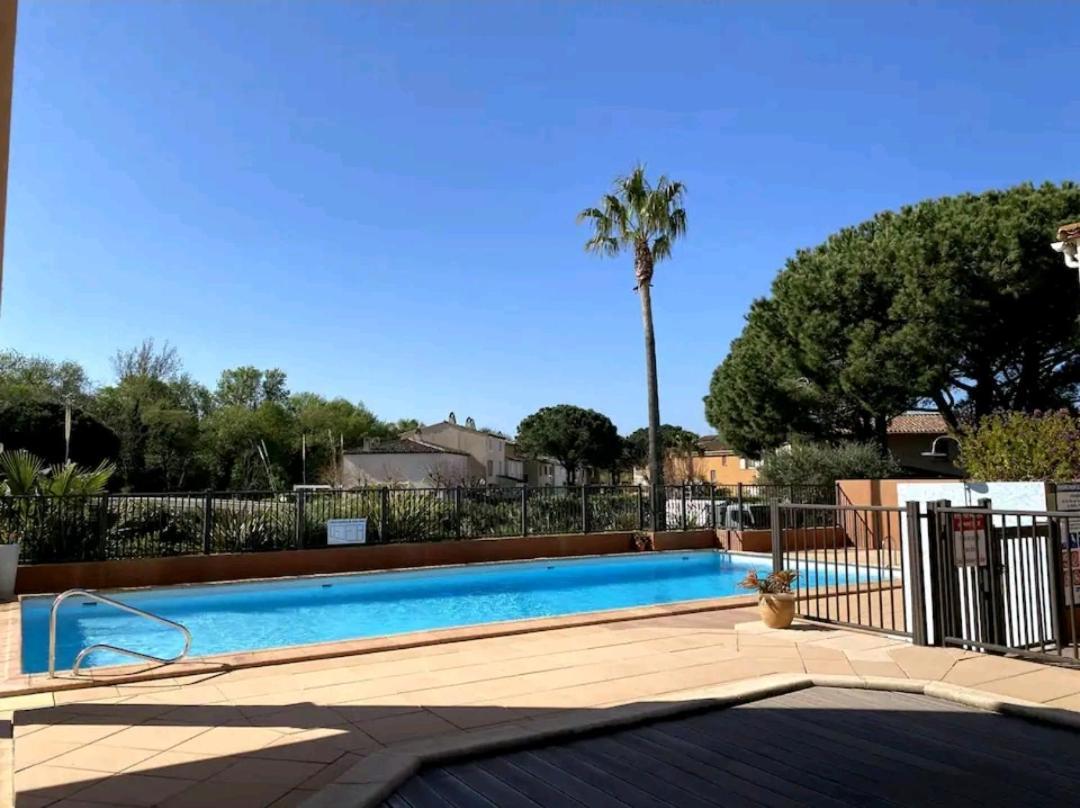 Apartment T2 Au Coeur Du Golfe De Saint Tropez Cogolin
